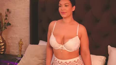 Clara online show from 10.21.25