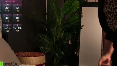 Clara online show from 02.01.25