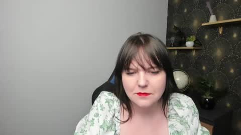 Clara online show from 07.06.26