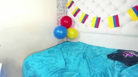 Snapshot of clarita_hills chatting on 06.17.26 Clarita hill online show from 06.17.26
