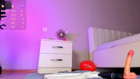 Yumi online show from 12.19.25