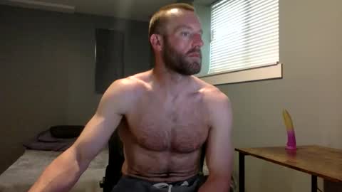 Clarke Cock online show from 04.17.26