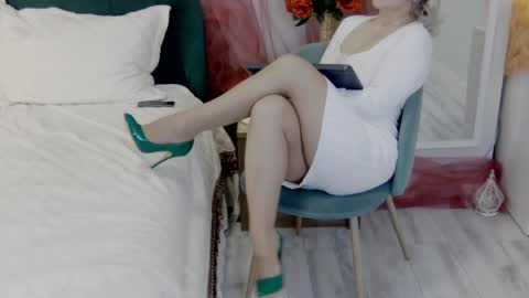 Classy Tinna online show from 01.19.26