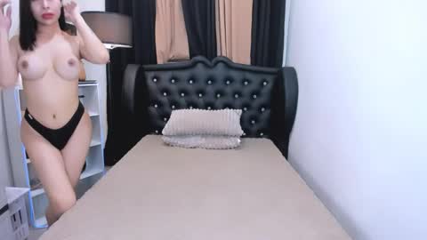 Naughty Claudia online show from 04.18.26