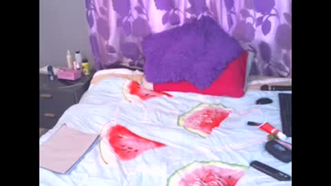 Snapshot of claudine_valencia chatting on 12.13.24 claudine valencia online show from 12.13.24