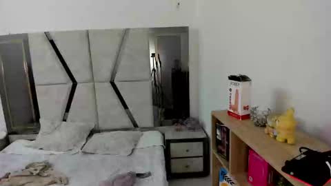 Cleo Adams online show from 09.13.25