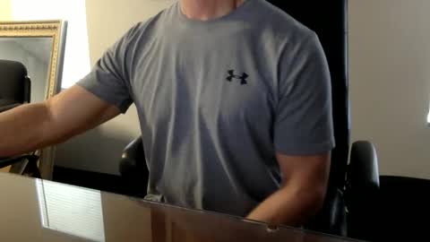 Snapshot of clemike69 chatting on 02.16.26 clemike69 online show from 02.16.26