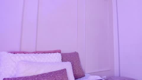 . Cleo Jhonson . online show from 01.11.25