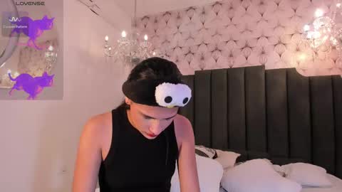 Cleopatra online show from 02.10.25