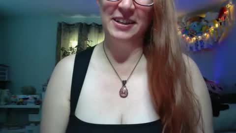 Snapshot of climaxfairy chatting on 10.09.25 Kate online show from 10.09.25