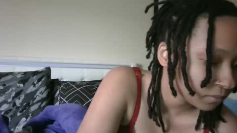 High Queen Clio online show from 02.10.25