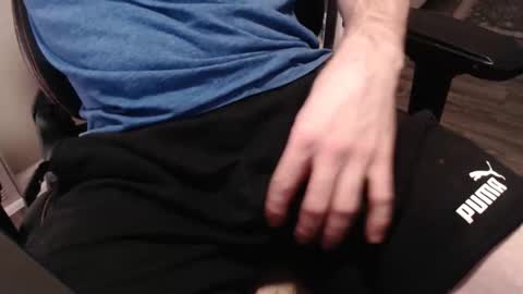 Snapshot of cliqueclique chatting on 02.01.26 CliqueClique online show from 02.01.26