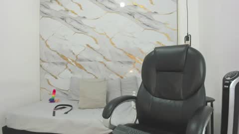 Snapshot of cloe_amazingg chatting on 07.25.26 Cloe online show from 07.25.26