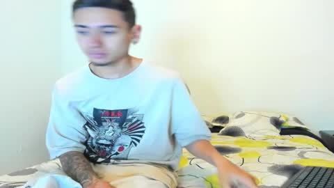 Cloe and Taylor online show from 02.27.26