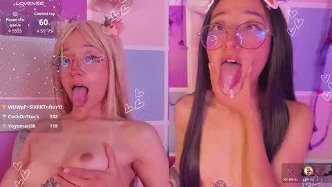 Cloe Leeee online show from 12.23.25