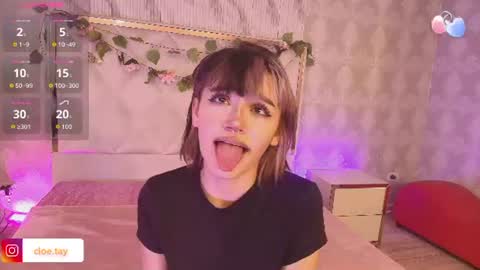 Snapshot of cloee_tay1 chatting on 07.26.26 cloee_tay1 online show from 07.26.26