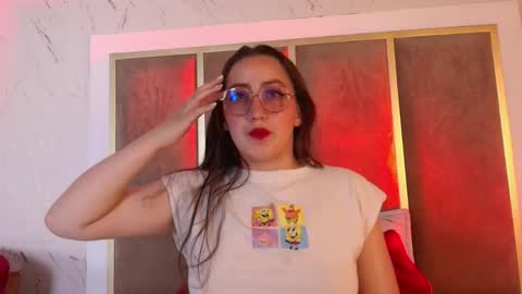 Snapshot of cloesamders chatting on 04.13.26 Cloe Samders online show from 04.13.26