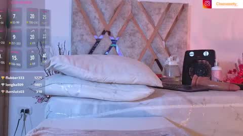 CLOE online show from 11.02.25