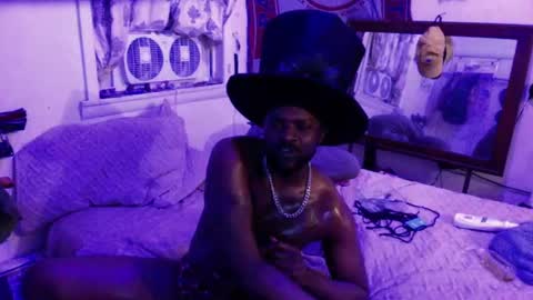 Snapshot of cloudman11 chatting on 10.30.25 Sir online show from 10.30.25