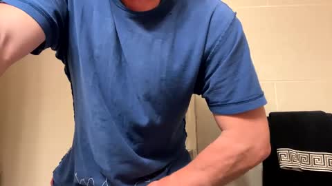 clovershit1 online show from 10.14.25