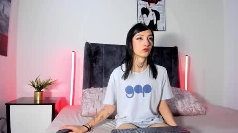 Cloy areo make me come with pleasure online show from 02.28.26