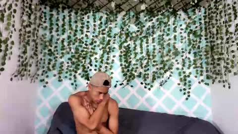 club_latinboys online show from 10.12.25