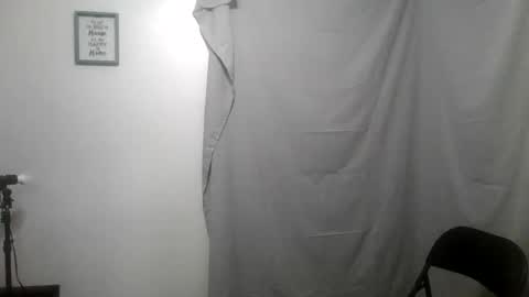 Snapshot of clubb86 chatting on 03.03.26 Maxxdieselx69 online show from 03.03.26