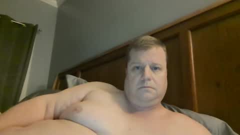 Snapshot of cmachen chatting on 01.29.25 cmachen online show from 01.29.25