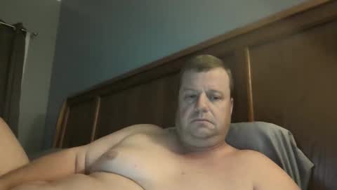 Snapshot of cmachen chatting on 10.24.25 cmachen online show from 10.24.25