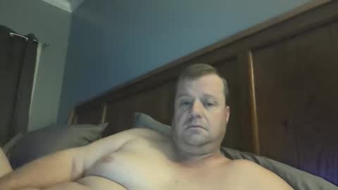 Snapshot of cmachen chatting on 11.08.25 cmachen online show from 11.08.25