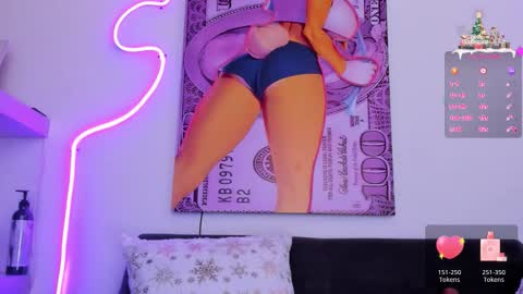 Snapshot of cmila0713 chatting on 12.04.25 cmila0713 online show from 12.04.25