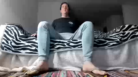 Gorgeous online show from 10.10.25