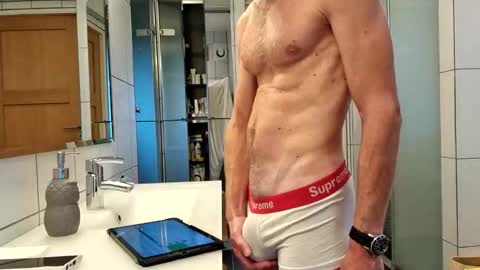 Cockvantage online show from 09.09.25