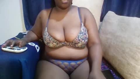 Zuri online show from 04.17.26