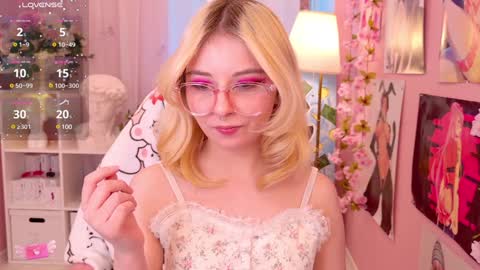 Mia online show from 01.23.25