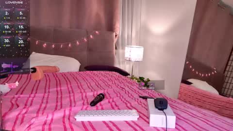 Mia online show from 03.02.25