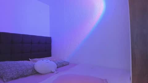 cocovolkovva online show from 03.12.25