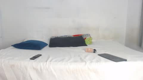 Snapshot of coddy_fit chatting on 01.07.25 cody online show from 01.07.25