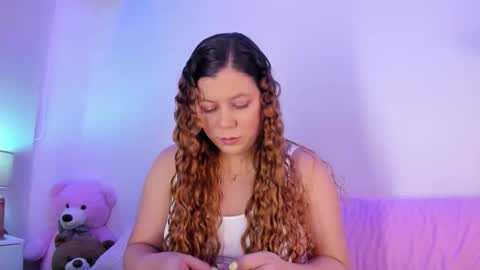 Coffee Dreams online show from 04.18.26