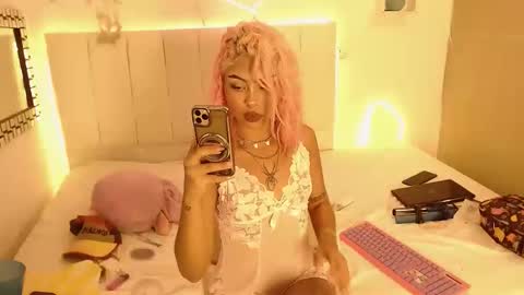 coffe_eyes online show from 01.05.26