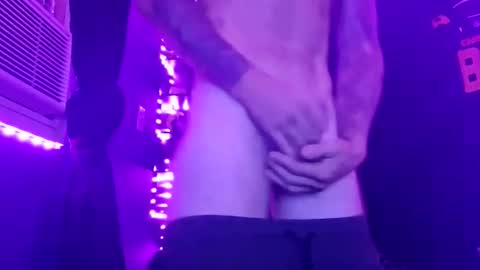 Snapshot of colevan2390 chatting on 11.14.25 colevan2390 online show from 11.14.25