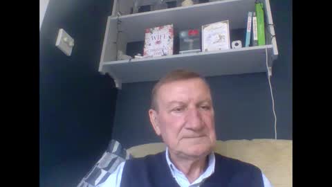 Snapshot of colinbeech chatting on 12.30.24 colinbeech online show from 12.30.24