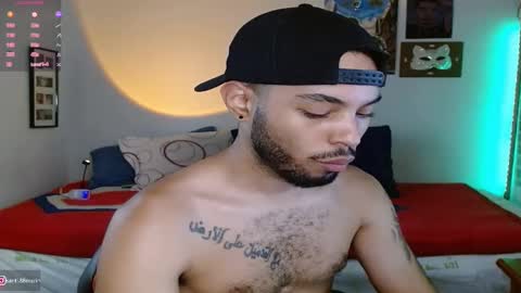 Snapshot of colinlatinbrown chatting on 01.05.25 IG  online show from 01.05.25