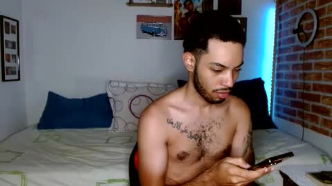 Snapshot of colinlatinbrown chatting on 02.10.25 IG  online show from 02.10.25