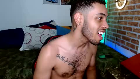 Snapshot of colinlatinbrown chatting on 03.04.25 IG  online show from 03.04.25