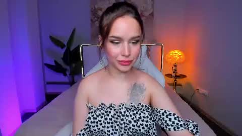 Snapshot of colleenbowen chatting on 06.13.26 Tina online show from 06.13.26