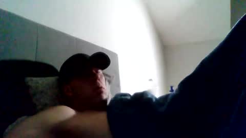 Snapshot of college_muscle chatting on 02.03.25 foreverxshredded online show from 02.03.25
