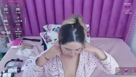  MEGAN  online show from 11.06.25