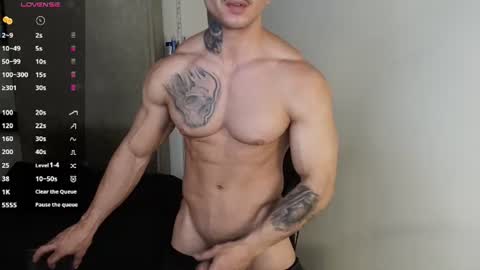 Snapshot of colombianmuscle8 chatting on 07.20.26 colombianmuscle8 online show from 07.20.26