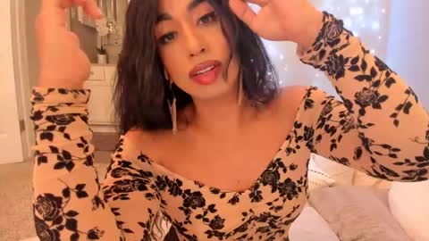    ........ Instagram  Lorysexys online show from 12.06.24